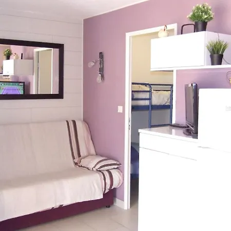 Avenue De St Raphael Апартаменты *